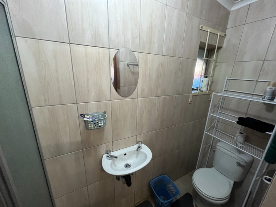 4 Bedroom Property for Sale in Geelhoutpark North West